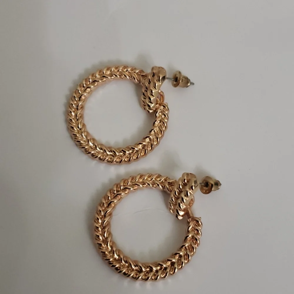 Braided gold hoop Fashion  earrings